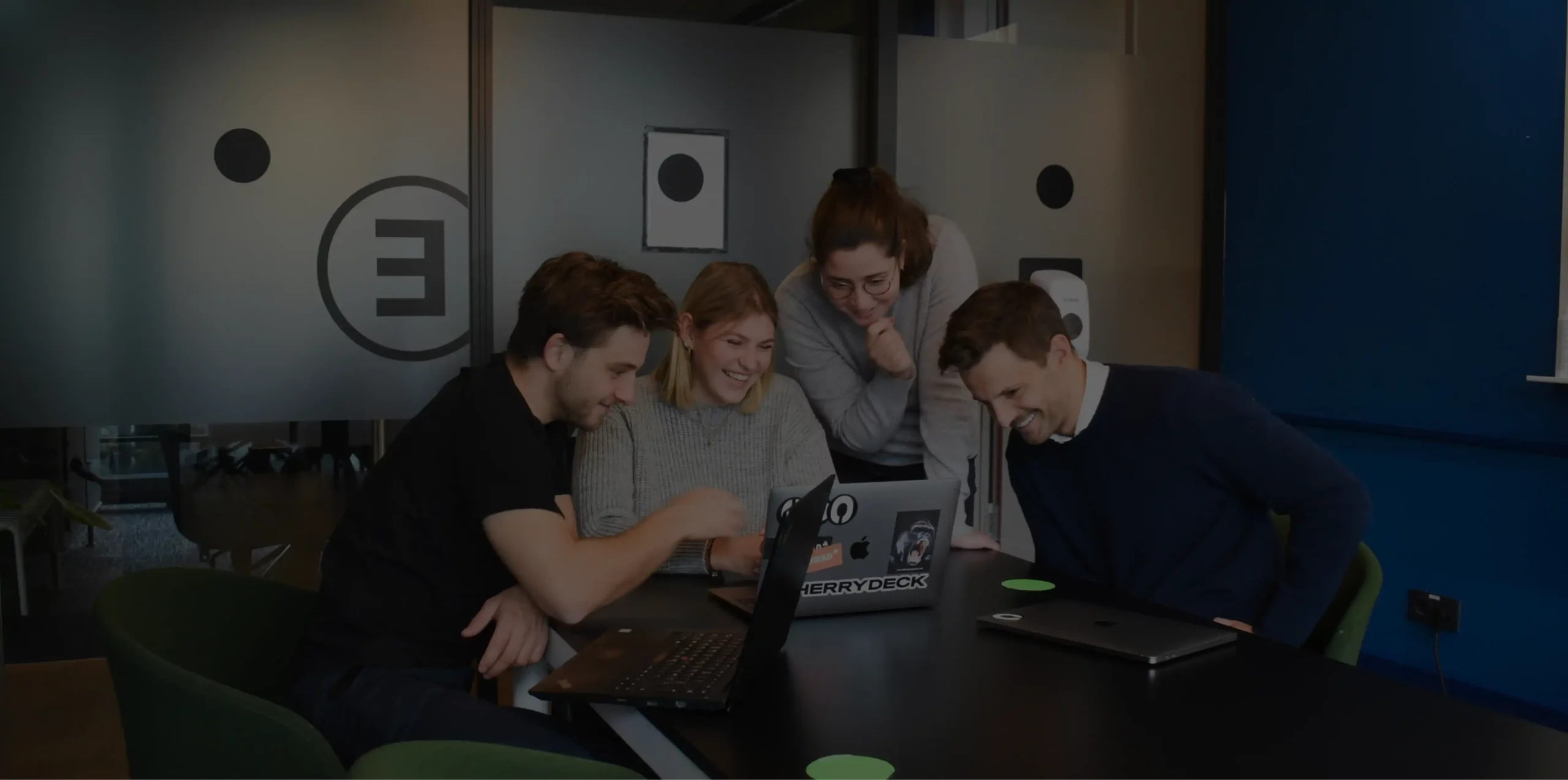 sns global banner img scaled